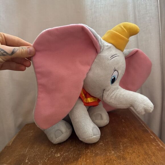 Dumbo Plush Kohls Cares Disney Stuffed Animal Elephant Toy Circus nostalgia - Picture 4 of 9